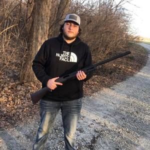 Meet your Posher, Tyler